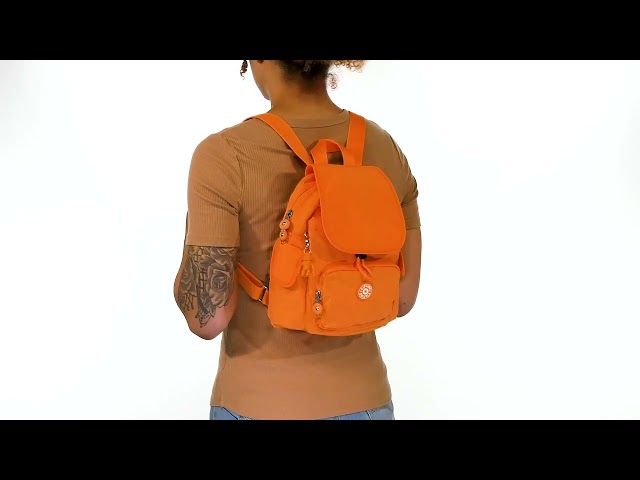 Vídeo relacionado con Kipling City Pack Mini Mochila Pequeña, Talla única, Black Noir