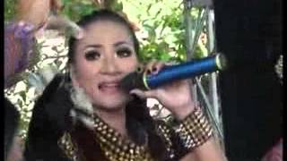 Download lagu Brondong Edan DEWI KIRANA - ANICA NADA LIVE TUKDANA mp3