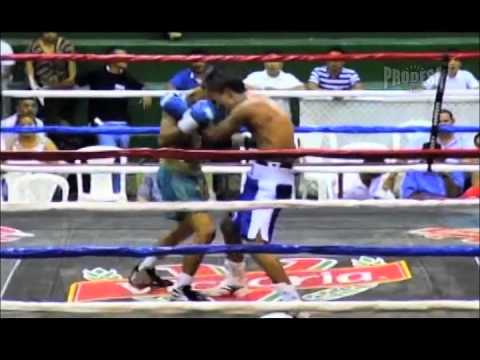 Pelea Winston Campos vs Moises Castro - Canal 6 - P3/3 - Videos Prodesa