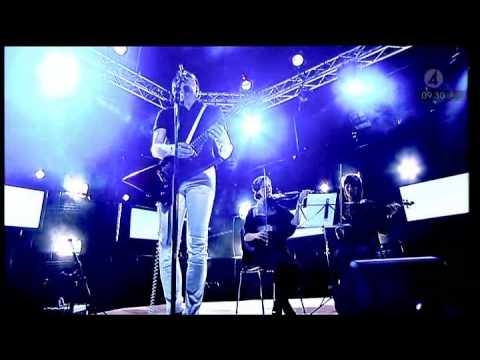 Moto Boy - The Heart Is A Rebel (Live Nyhetsmorgon 2010)