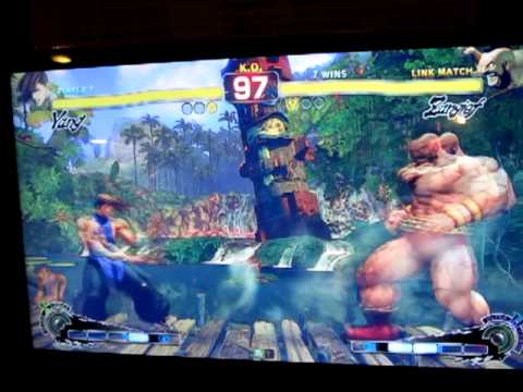 SSF4AE  RB (Zangief) vs Rock (Yang)  20110107
