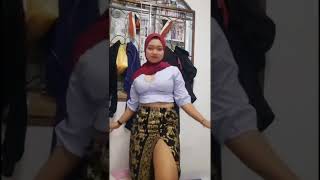 Download lagu Jilbab Semok Goyang Seksi mp3
