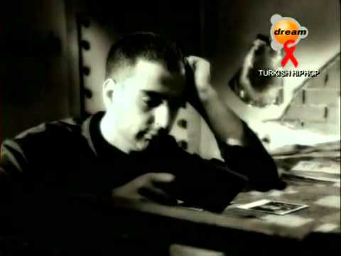 Karakan - Yagmurun Sesine Bak