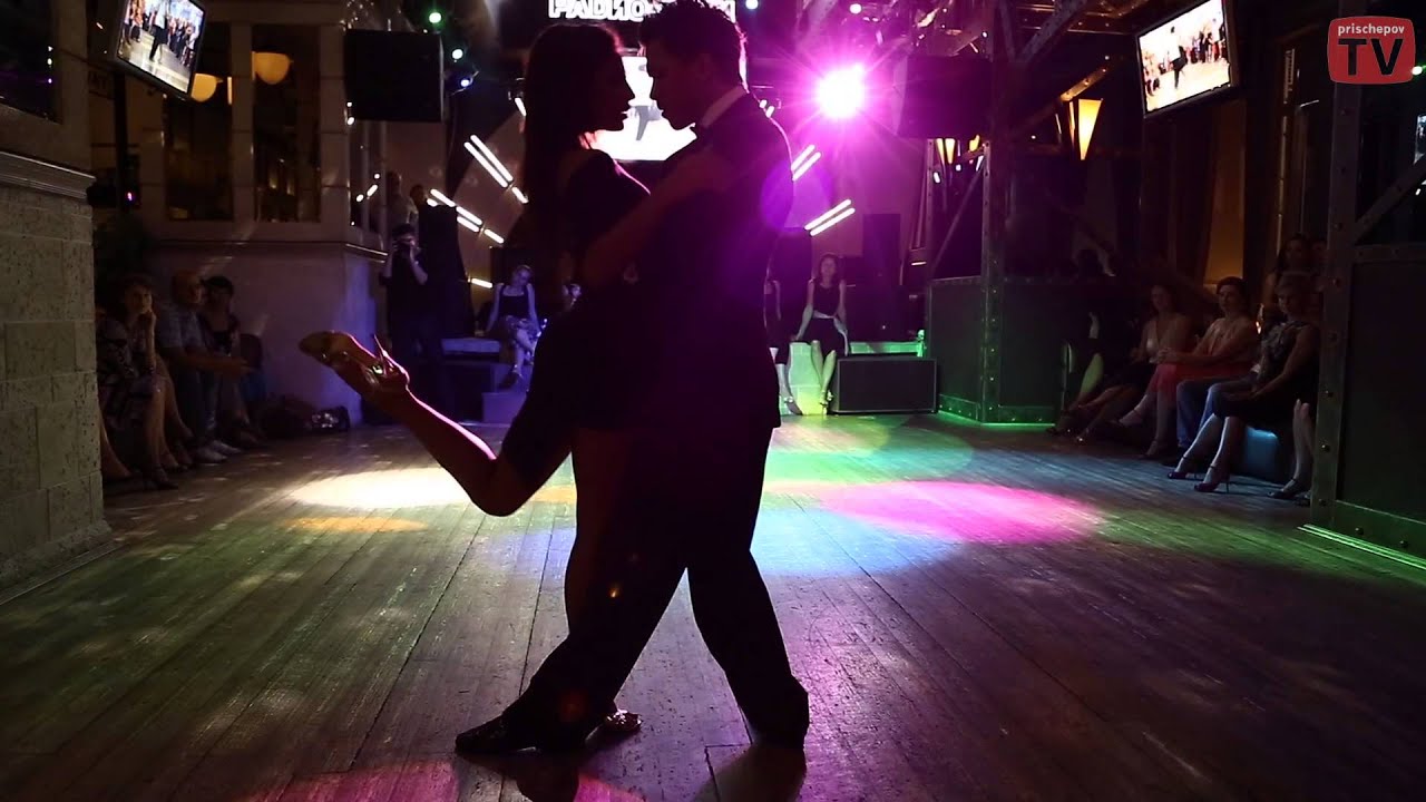 Video thumbnail for Dmitry Vasin & Esmer Omerova, 2, Prischepov Milonga, RadioCity 05.08.2013