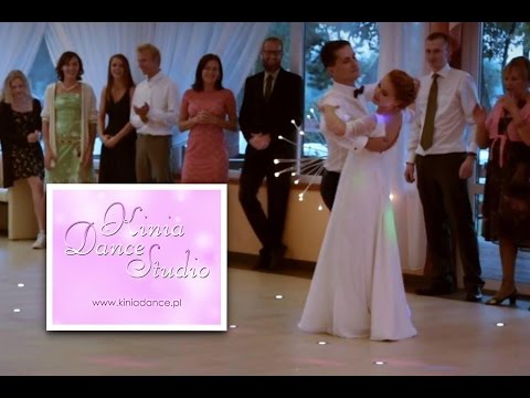 Naturalny Pierwszy Taniec | Nietuzinkowy Foxtrot Wioli & Andrzeja | Kinia Dance Studio