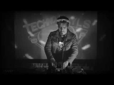 Techno Vinyls Records presents: Ricardo Piedra