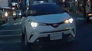 急著去撞柱逆？（檢舉兩張成功）