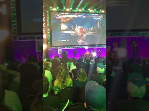 Combo Breaker 2019 - Tekken Top 8 - Hypest Moment - Rickstah (Akuma) vs Knee (Bryan)