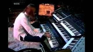 Klaus Schulze   Live 1977 better image & sound