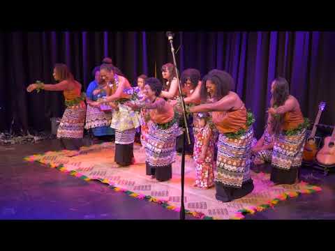 Meke (dance) - E ra sa voce yani ki cakau- MARAMA NI WASAWASA