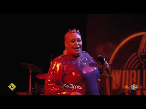 Lady Alma "It's House Music" LIVE!