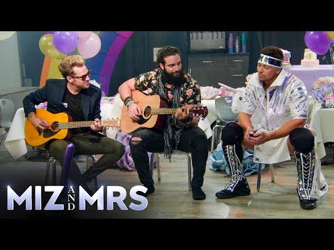 The Miz & Elias Sing A Duet, Cody Gives Away Boots To Fan After AEW Dynamite | Fight-Size Update