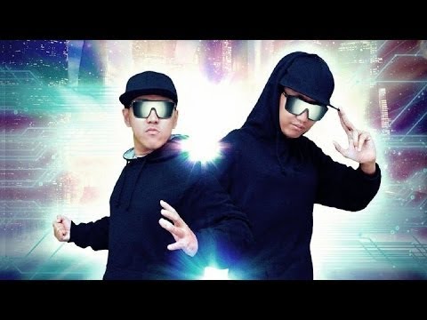 Wizzow &  Della MC -  Yuk  Feat. Saykoji
