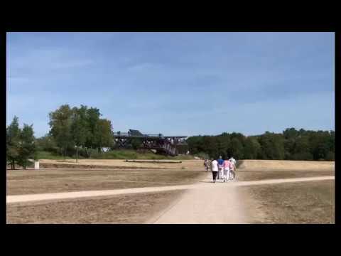 Mit der Seilbahn über den Rhein