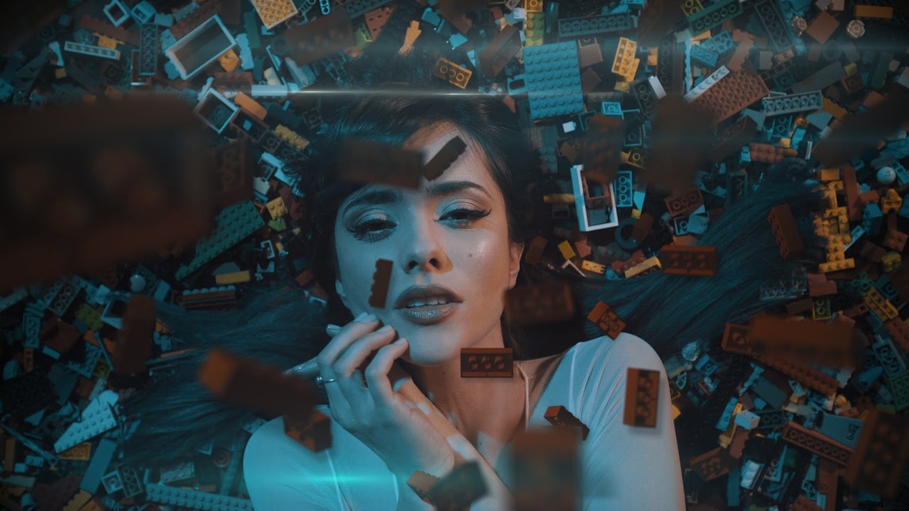 Giulia Penna — Legocentrico