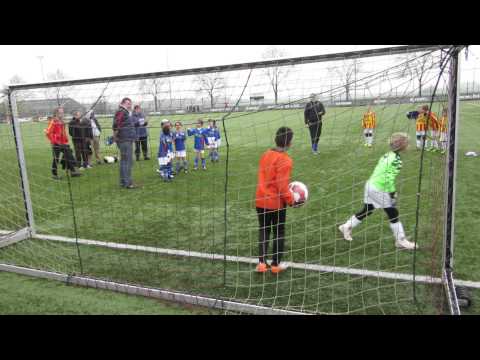 Penalty's nemen VV Nederhorst F2 - FC Weesp F6