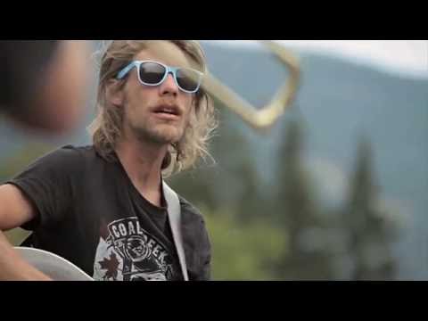 Folk Road Show - Helena