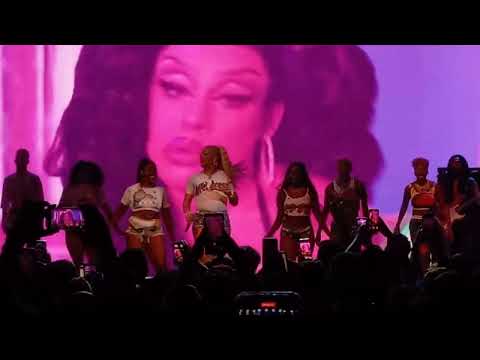 Glória Groove - Apenas Um Neném | AO VIVO no Chá da Alice