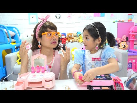 Boram Berdandan Dan Menata Rambut Bermain makeup