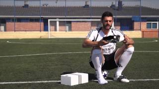 preview picture of video 'Review bota de fútbol adidas copa mundial blanca exclusiva'