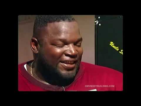 James Henderson 300 kg / 661 lbs Raw Bench press in 1996