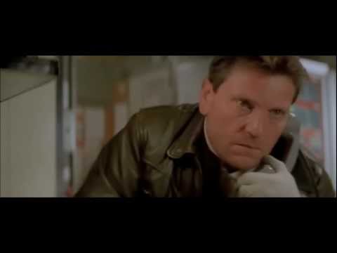 Scène Cité de la peur Tchéky Karyo