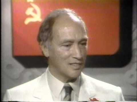 1981 Canada Cup . Final. USSR-Canada 8-1 full (3)