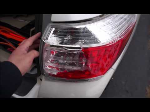 Toyota Highlander Tail Light Replacement (2011)