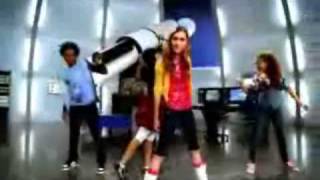 Alyson Stoner - Dancin In The Moonlight .