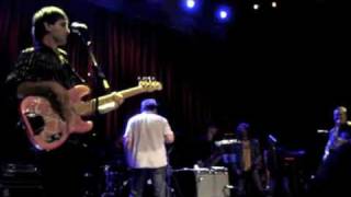 Southside Johnny &amp; The Asbury Jukes  in Den Haag Halloween night (31-10-2009)