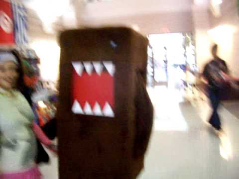 Anime Con Hug the Domo