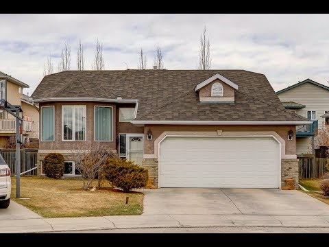 Video Tour of Cozy Cochrane Home with Huge Backyard! 84 Terrace Crescent, Cochrane