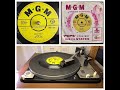 SAM THE SHAM And The Pharaohs WOOLY BULLY 1965 MGM 1269 Made In GB By EMI Dual 1009