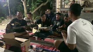 Download lagu Sakit Rindu mp3