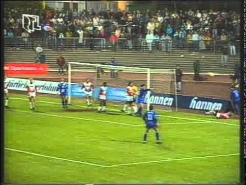 SG Wattenscheid 09   Karlsruhe SC 19 04.91