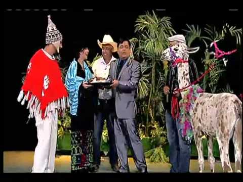 Dos llamas visitan a Carlucho en El Happy Hour - América TeVé