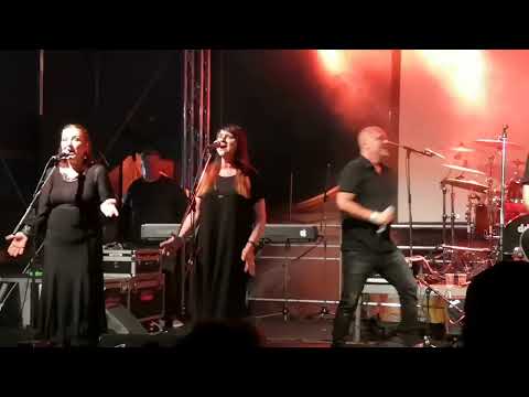 p.m. band - Pod černým sluncem (s Honzou Dvořákem) (část písně) - živě 13.8.2022