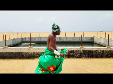 Le Roi Alekpehanhou Agbotchebou / #Baudouin L'eau danse