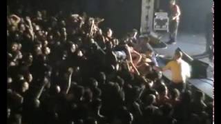 Linea 77 - Fantasma (Live at Rolling Stone, Milan) [2003]