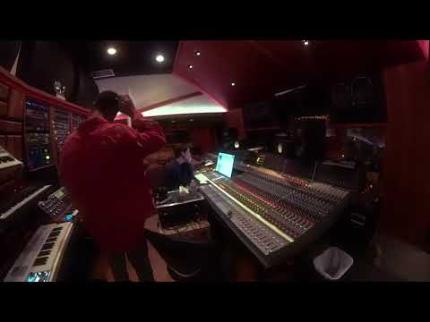 "In Love" Behind-the-Scenes from the ENTERGALACTIC Album & Netflix Series