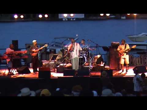 Ronnie Laws - People Make The World Go Round