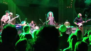 Edie Brickell & New Bohemians "Green Magic" 10/16/18 Crystal Ballroom