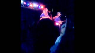 Leighton Meester On My Side (live) Boston