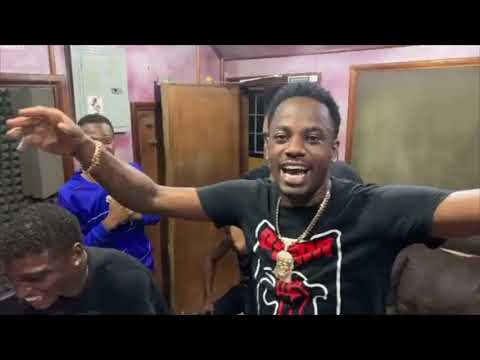 Tommy Lee Sparta Singing/Moyann & Red Bull/Ding Dong New Song!!!!