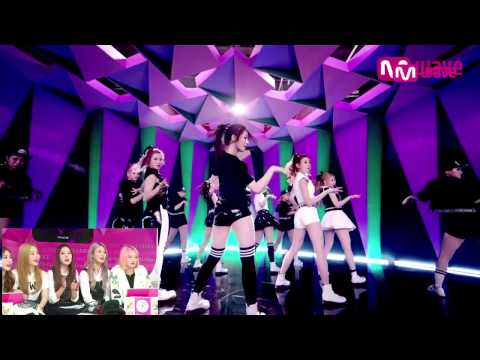 SONAMOO Talk of Getting Attacked with Pillows by Staff for 'CUSHION' M/V Shooting [MEET&GREET]