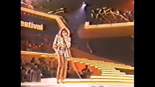 Laura Branigan - The Lucky One - Tokyo Music Festival (1984) (1st Performance)