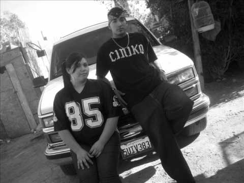 CINIKO LOKOTE - LA K Y LA Z FEAT TRINI & TREMENDO