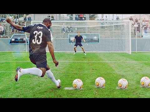 CROSSBAR & FREE KICK CHALLENGE • PRO vs YOUTUBER