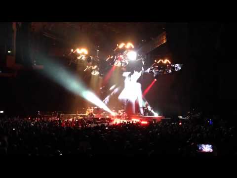 Depeche Mode "Never let me down again" - Live in Hannover 23.11.2013