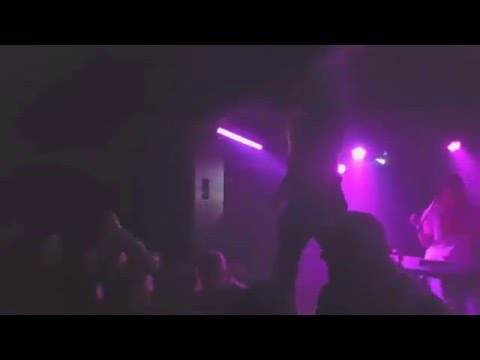 Faraon Slavko - Vuf! Vuf! live @ AKC Attack